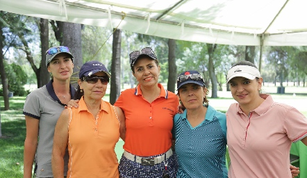   Olesia Schevchenko, Tere Foyo, Paty González, Anabel Valle y Montse Calzada.