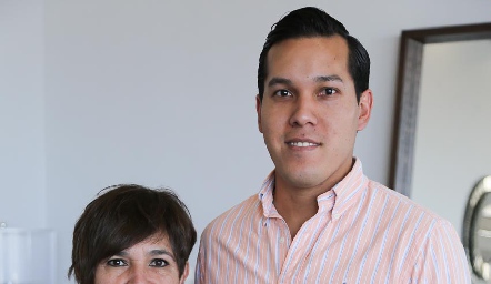  Verónica Martínez y Carlos Moguel.
