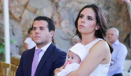  Jorge Torres y Daniela de la Fuente con su hija Daniela.