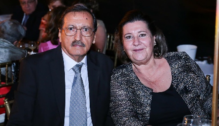 Juan Manuel Azuara y Rosa Martha Grande.