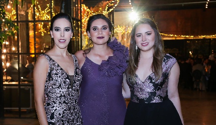  Mariana Tobías, Malena Ramos y Elsa Guajardo.