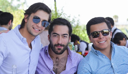 Amigos.