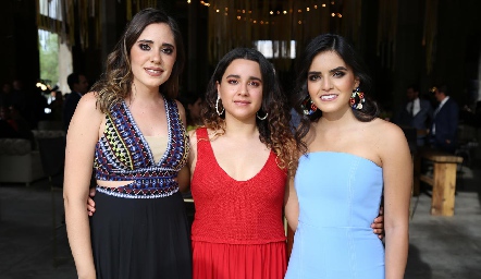  Sofía Ascanio, Brenda Puga y Adriana Olmos.