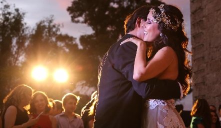  Claudia y Raúl Antunes.