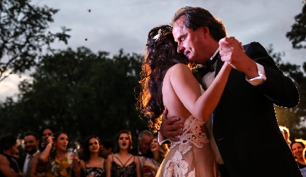  Claudia y Raúl Antunes.