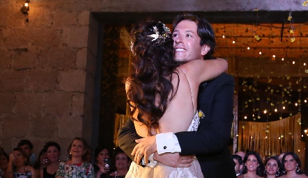  Claudia Antunes y Mauricio Dibildox.