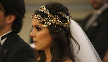  Claudia Antunes.