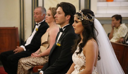  Mauricio Dibildox y Claudia Antunes.