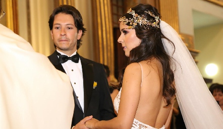  Mauricio Dibildox y Claudia Antunes.