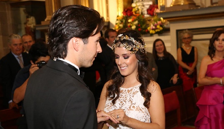  Mauricio Dibildox y Claudia Antunes.