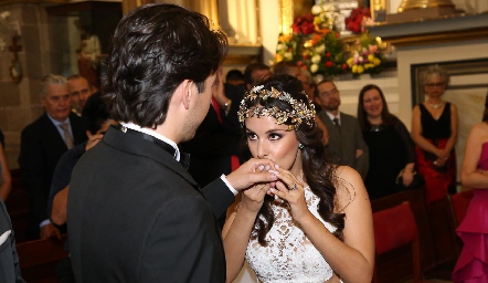  Mauricio Dibildox y Claudia Antunes.