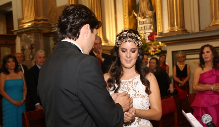  Mauricio Dibildox y Claudia Antunes.