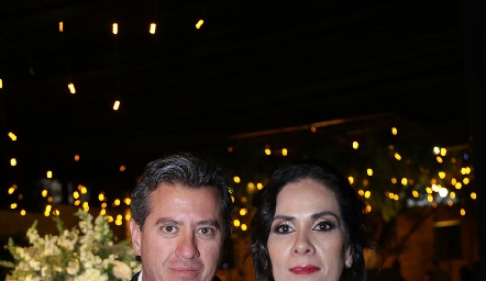  Gustavo González y Gabriela Aranda.