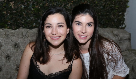  Amigas.