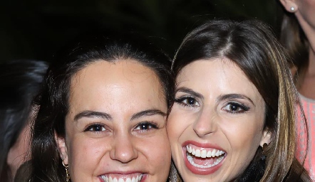  Ana Isa Torres e Isa Garza.