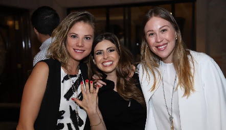  Monze Martell, Isa Garza y Paulina Martínez.