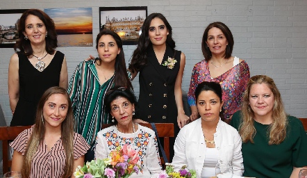  Despedida de soltera para Mariana Rodríguez.