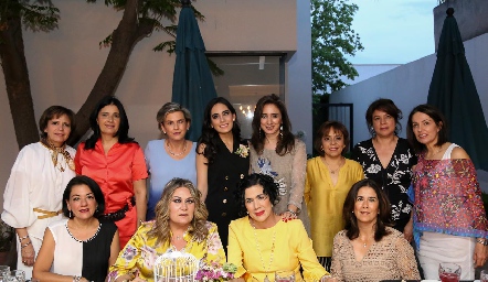  Clara Duarte, Rocío Espinosa, Gaby Portillo, Mariana Rodríguez, Martha Abud, Anabel Covarrubias, Gaby González, Claudia Quintero, Lupita González, Carla Serna, Carmenchu Motilla y Sandra Galván.