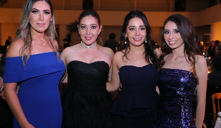  Ana Requena, Alejandra Tijerina, Rita Corona y María José Requena.