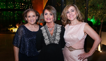  Leticia Leal, Marilupe Espinosa e Irma Leal.