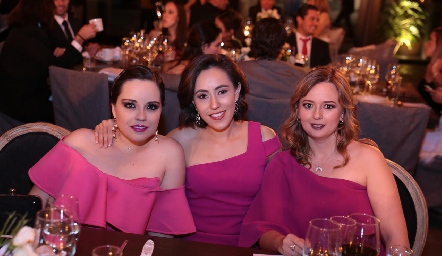  Mariana Garza, Midori Barral y Tere Del Valle.