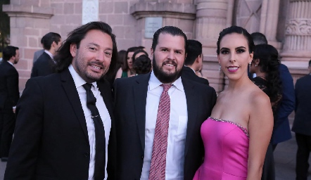  Daniel Díaz de Sandi, Santiago Meade y Mariana Tobías.