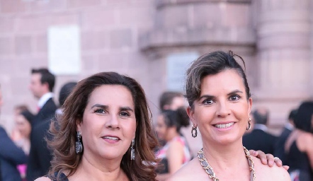  Graciela Torres y Marisa Mercado.