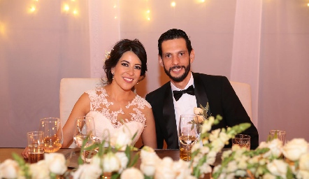  Los recién casados, Mireya Pérez y Sebastián Tovar.