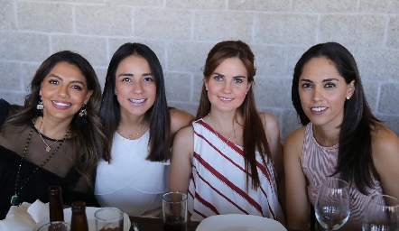  Lorena González, Mariana Guerrero, Zayra Hervert y Ana Villanueva.
