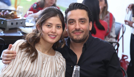  Mariana Ishima y Guillermo Torres.
