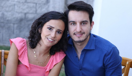  Paola Meade y Enrique Díaz Infante.