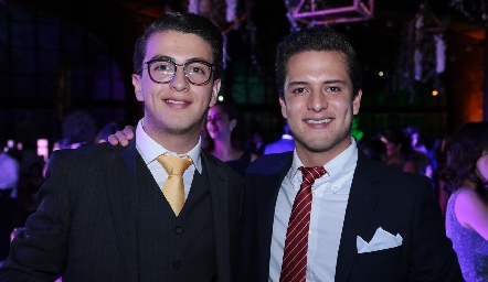  Alex Anaya y Rodrigo Díaz de León.
