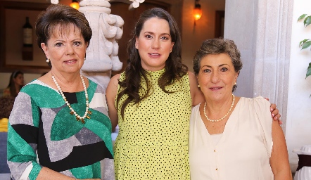  Pilar Ocejo, Pituca Escartín y Laura Ortiz.
