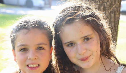  María Paula y Valentina.