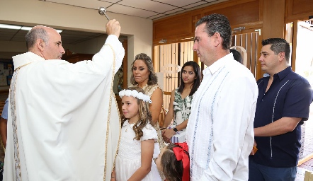 Primera Comunión de Michelle Heinze.