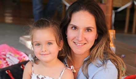  Erika y Ana Paula Buendía.