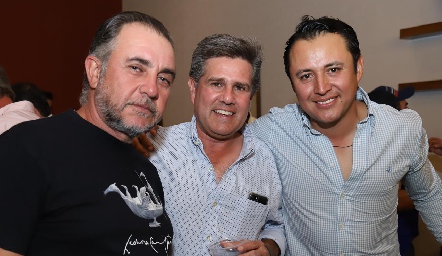  Javier Alcalde, Galo Galván y Jesús Martín del Campo.