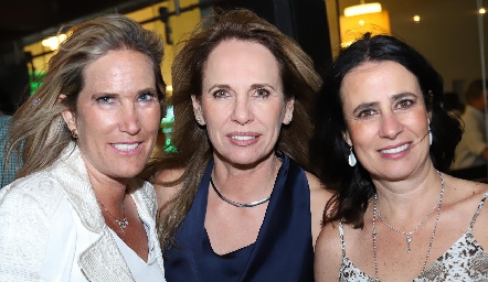  Claudia Quiroz, Lupita Pereda y Ana Paula Gutiérrez.