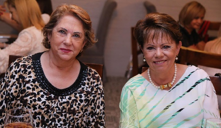 Maty Ocejo y Pilar Ocejo.