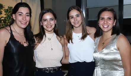  Jimena Torres, Claudia Dibildox, Bárbara Mejía y Mari Paz Ress.