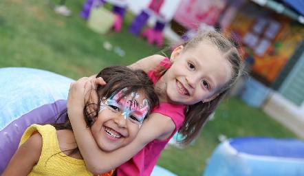  Sofía y Jimena.