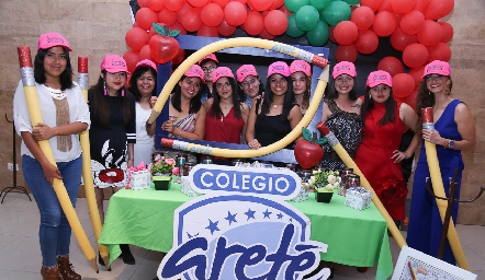 Festejo del día del Maestro en Colegio Areté.