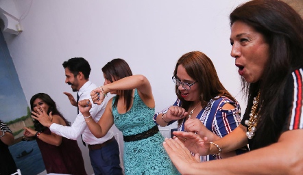 Festejo del día del Maestro en Colegio Areté.