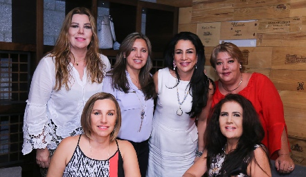  Gaby Lozano, Laura Monjarás, Meche Morales, Mariloly Pro, Bety Lavín y Ana Fonte.
