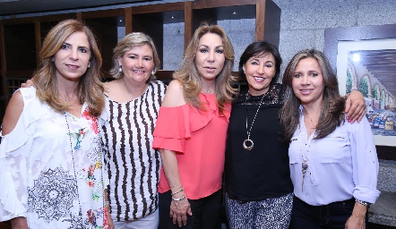 Gaby Godínez, Aurora García, Claudia Hermosillo, Adriana Alcalde y Laura Monjarás.