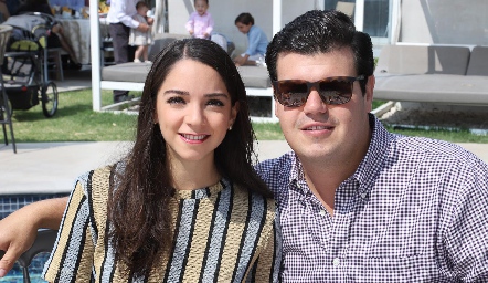  Sofía Álvarez y Mauricio Labastida.