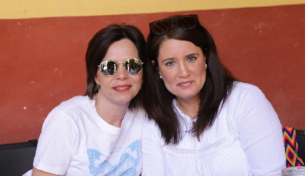  Ale Martínez y Mariana Millán.