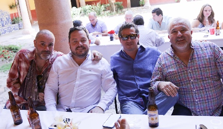  Gunnar Mebius, Ramón Meade, Gustavo González y Guillermo Báez.