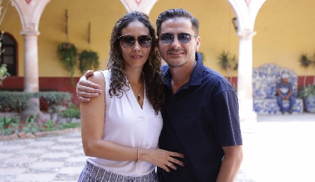  Mónica Abud y Felipe Salazar.
