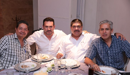  Salvador Peña, Ismael Rodríguez, Marco Antonio Uribe y Leopoldo Stevens.